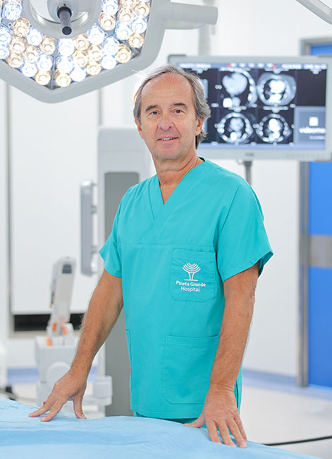 Dr. Cristiano Giardiello